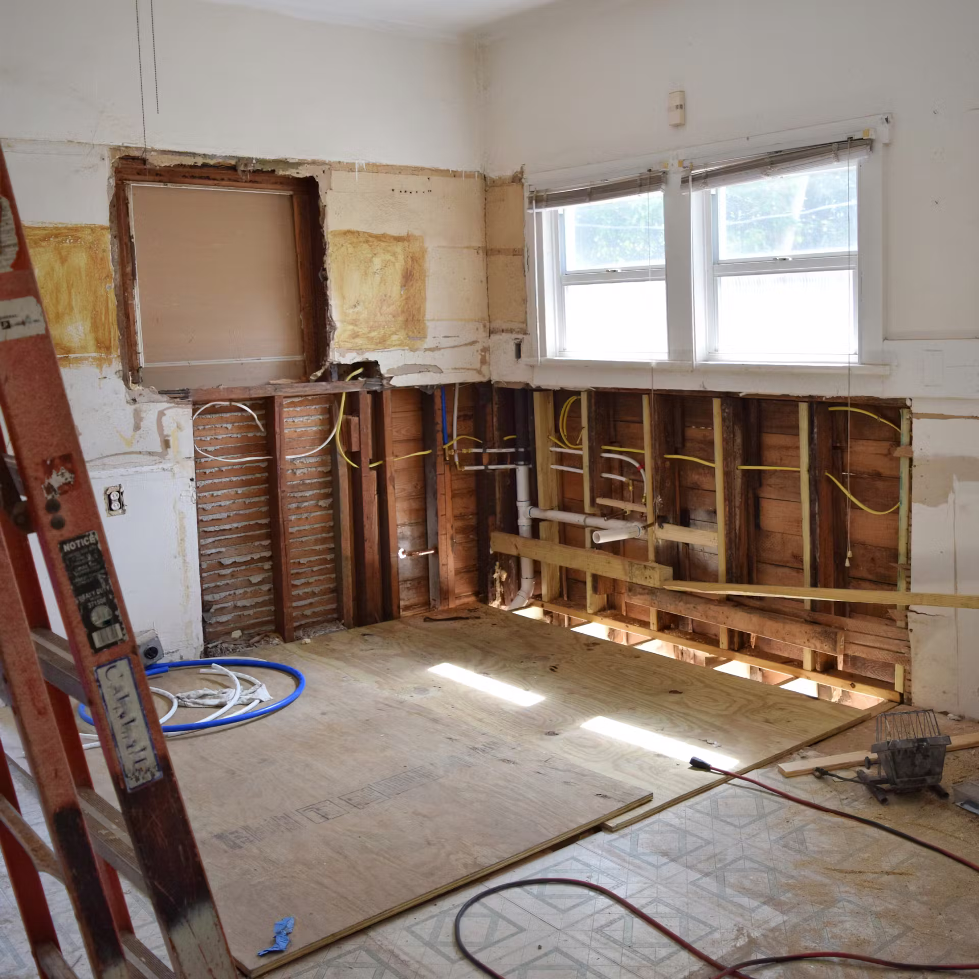 Kitchen Demolition Service In Aloha