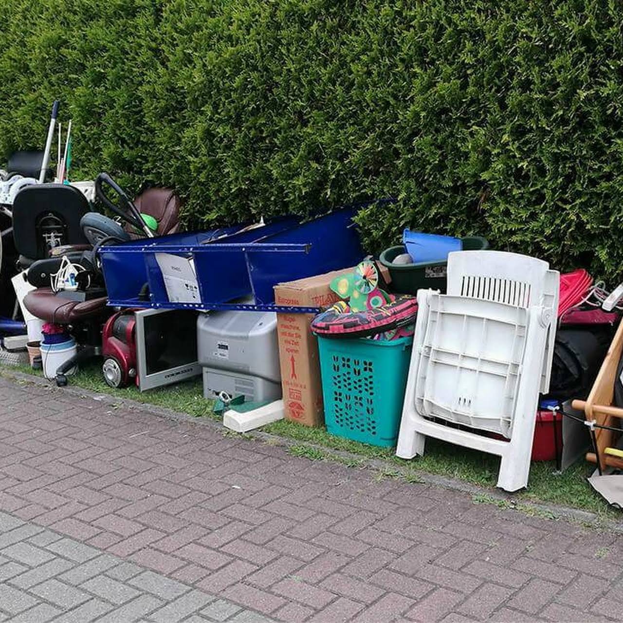 Moving Cleanout Service In Aloha