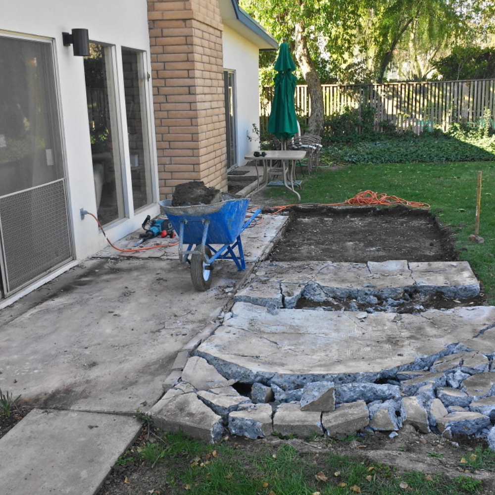 Junk Removal Demolition Service In Aloha