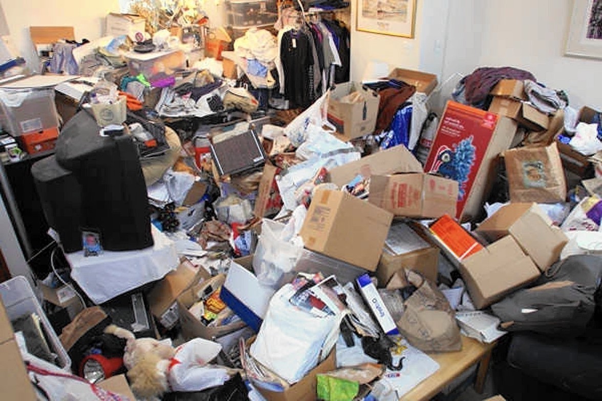 Hoarding Cleanout Service In Aloha
