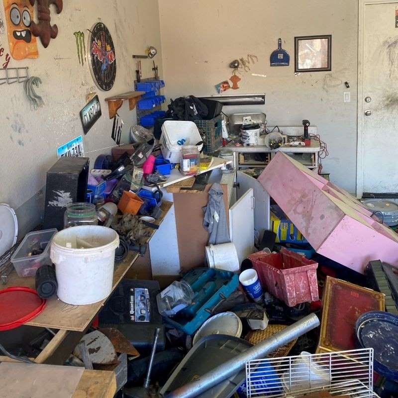 Hoarding Cleanout Service In Aloha